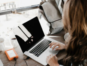 13 side hustles for single parents